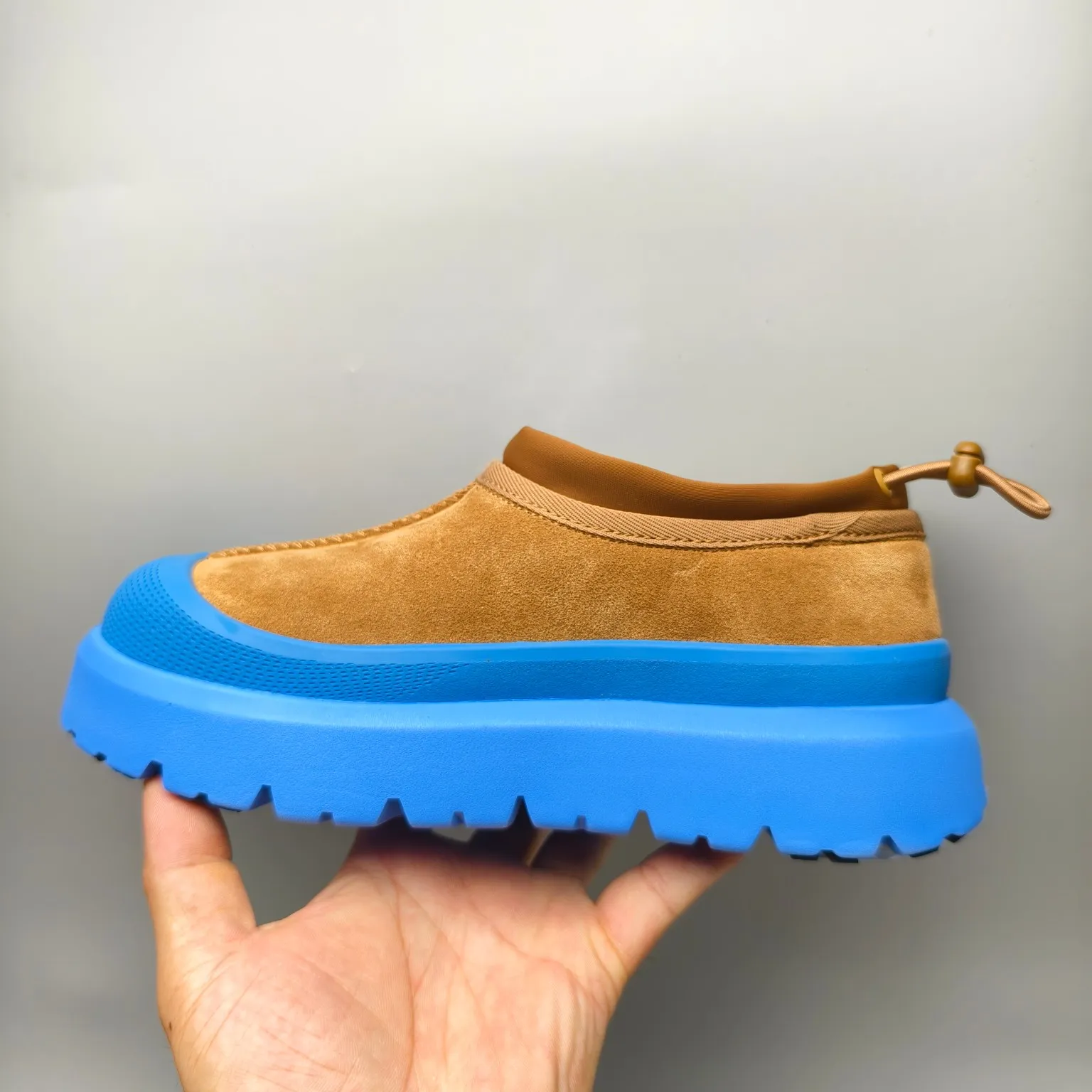 💰520 UGG sheepskin all-in-one snow boots 4096 slip-on casual trendy Wang Yibo men's and women's shoes Color: white red black blue yellow light gray dark gray green Matching sizes: 35-45
